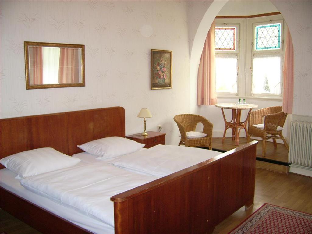 Pension Haus Weller 보파르트 객실 사진